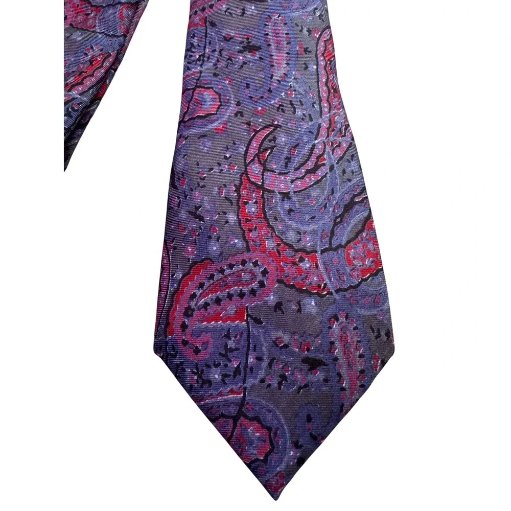 Burlington Taj Mahal Hotel Bombay‎ Mens Pure Silk Paisley Tie Purple Red Blue
